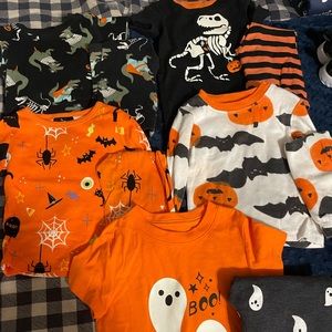 Halloween pajamas bundle